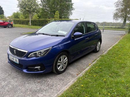 2019 Peugeot 308 - photo 2