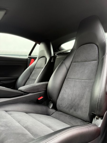 2018 Porsche 718 - photo 22