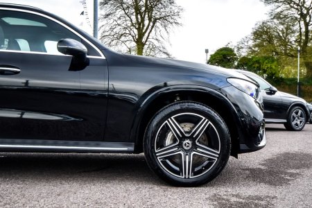 2025 Mercedes-Benz GLC - photo 8