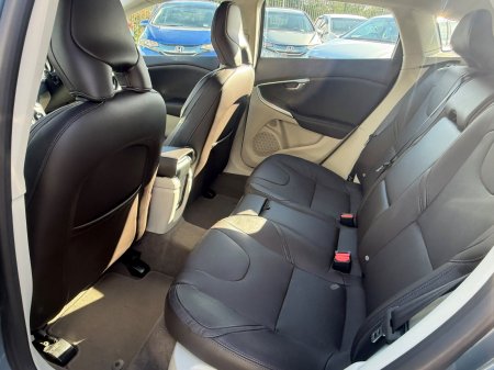 2014 Volvo V40 - photo 15
