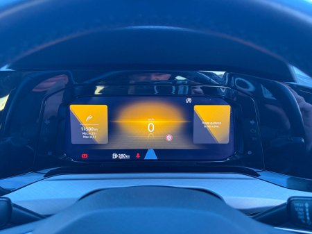 2021 Volkswagen Golf - photo 21