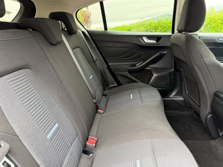 2023 Ford Focus - photo 13