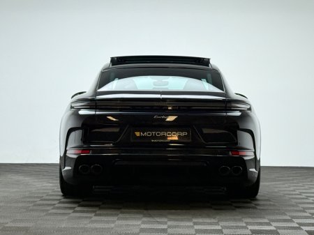 2025 Porsche Panamera - photo 6