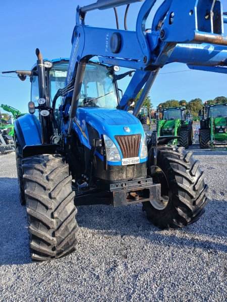 2016 New Holland T5105 - photo 5