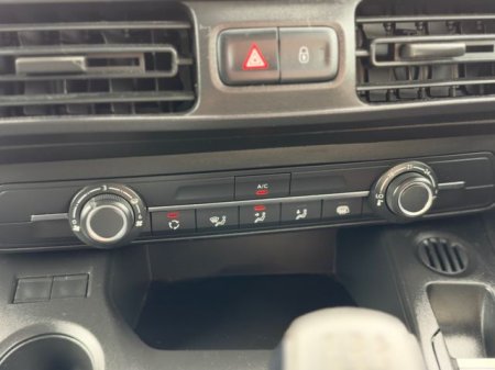 2021 Peugeot Partner - photo 10