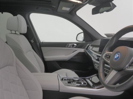 2025 BMW X5 - photo 12