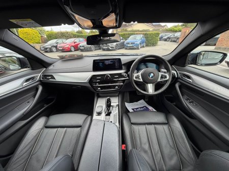 2020 BMW 5-Series - photo 13