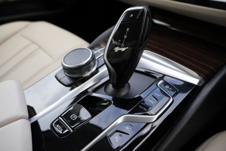 2021 BMW 5-Series - photo 21