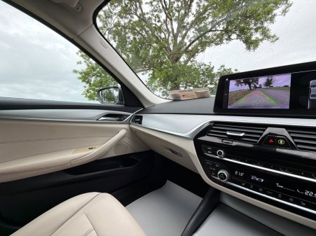 2021 BMW 5-Series - photo 28