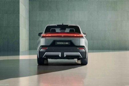 2026 Toyota C-HR - photo 6