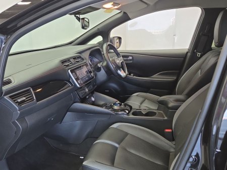 2024 Nissan Leaf - photo 4