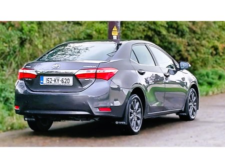 2015 Toyota Corolla - photo 3