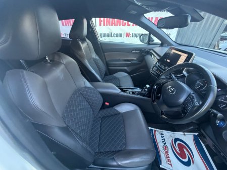 2020 Toyota C-HR - photo 15