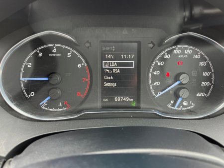 2020 Toyota Yaris - photo 13