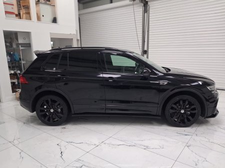 2019 Volkswagen Tiguan - photo 2