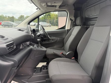 2024 Citroen Berlingo - photo 9
