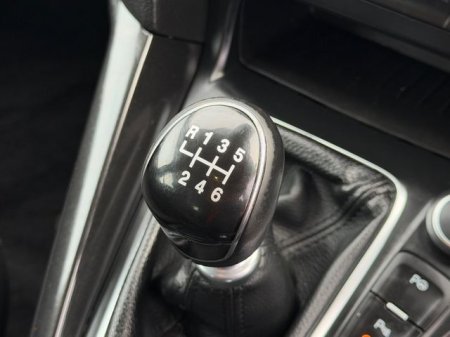 2017 Ford Focus - photo 17