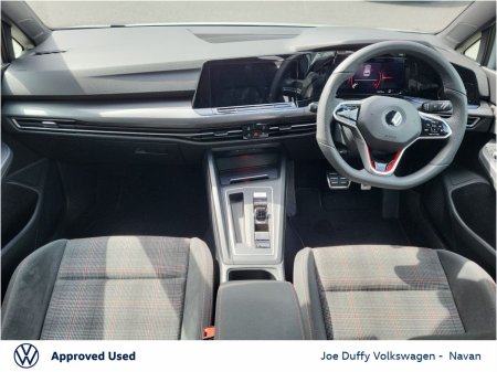 2021 Volkswagen Golf - photo 2