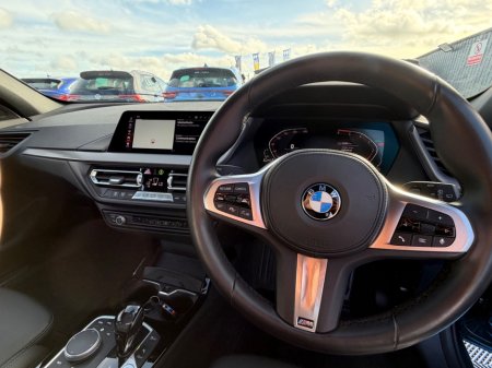 2021 BMW 1-Series - photo 28