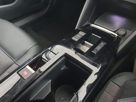 2023 Citroen e-C4 X - photo 33