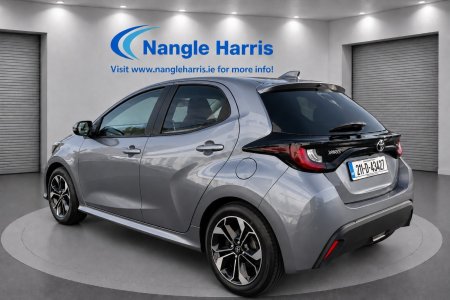 2021 Toyota Yaris - photo 3