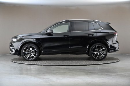2025 Volkswagen Tiguan - photo 5
