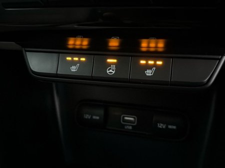 2022 Kia Sportage - photo 37