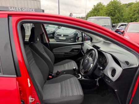2016 Toyota Yaris - photo 10