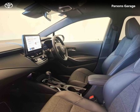 2024 Toyota Corolla - photo 6