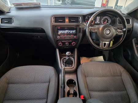 2011 Volkswagen Jetta - photo 11