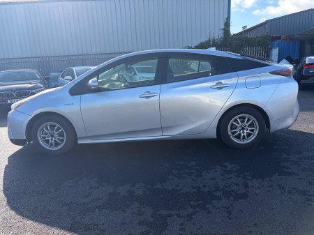 2016 Toyota Prius - photo 4