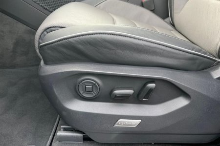 2026 Volkswagen Touareg - photo 22
