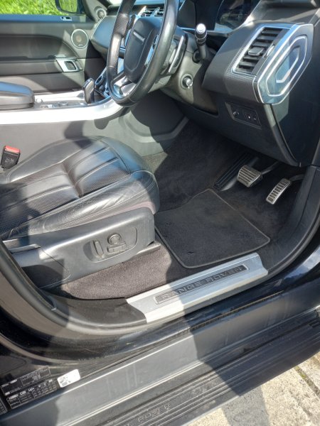 2020 Land Rover Range Rover Sport - photo 4