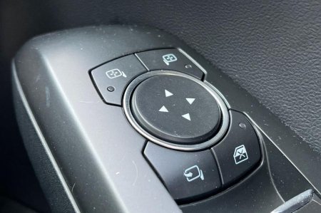 2018 Ford Focus - photo 16