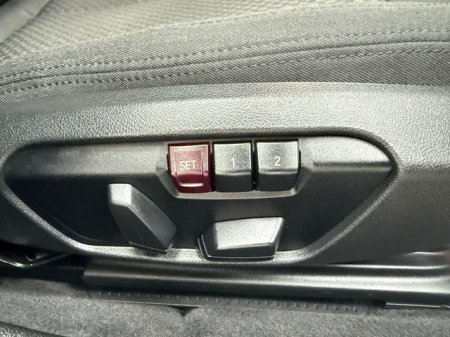 2020 BMW 1-Series - photo 22
