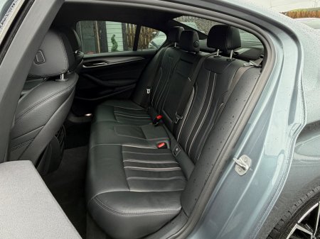 2019 BMW 5-Series - photo 28