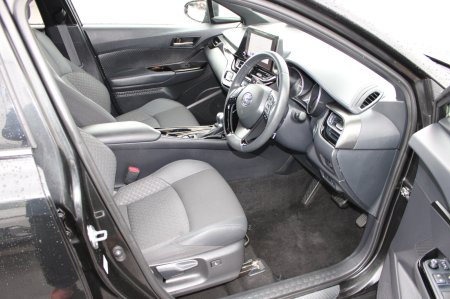 2023 Toyota C-HR - photo 11