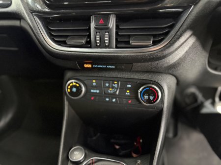 2019 Ford Fiesta - photo 31