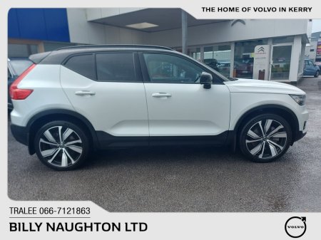 2022 Volvo XC40 - photo 5