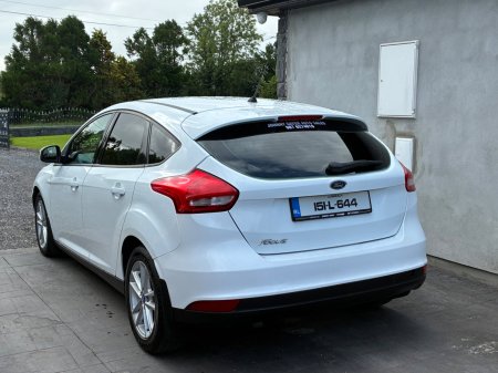 2015 Ford Focus - photo 4