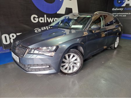 2022 Skoda Superb - photo 4