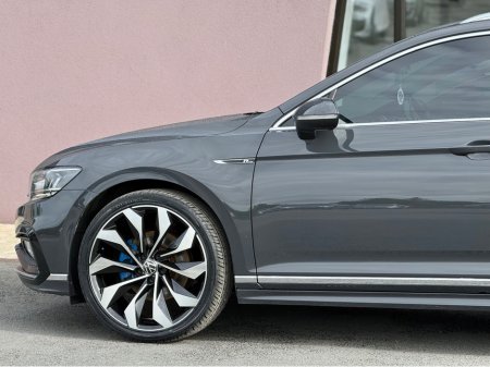 2020 Volkswagen Passat - photo 6