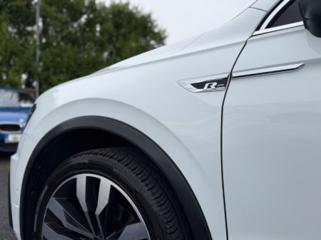 2020 Volkswagen Tiguan - photo 5