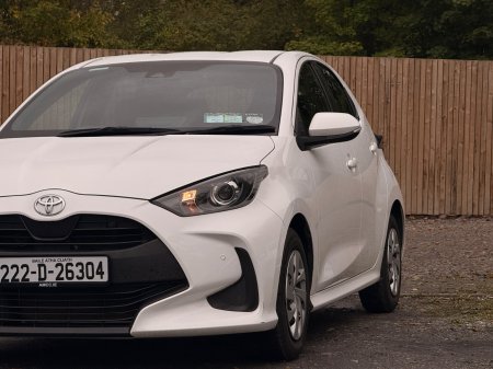 2022 Toyota Yaris - photo 6