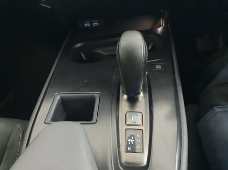2024 Lexus UX - photo 30