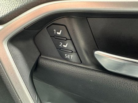 2021 Toyota RAV4 - photo 21