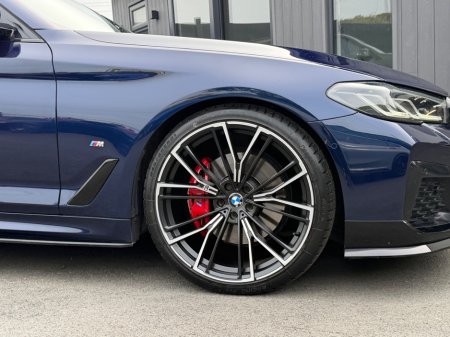 2021 BMW 5-Series - photo 16
