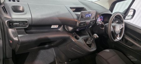 2022 Vauxhall Combo - photo 15