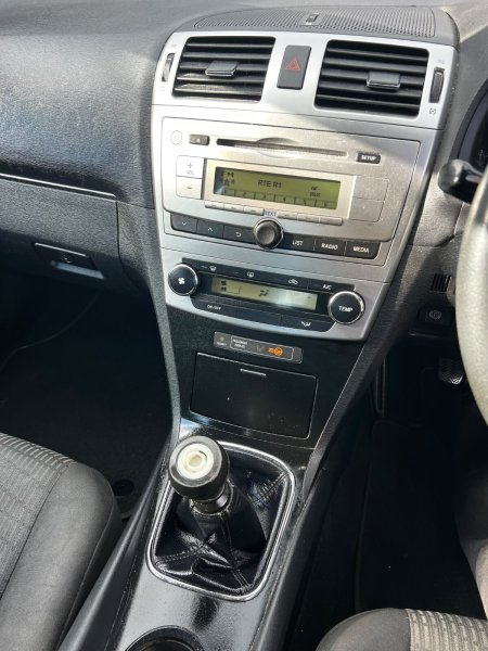 2012 Toyota Avensis - photo 12