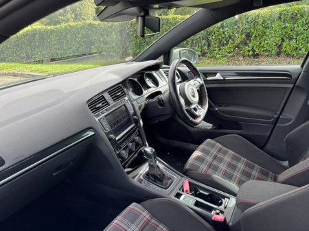 2014 Volkswagen Golf - photo 14